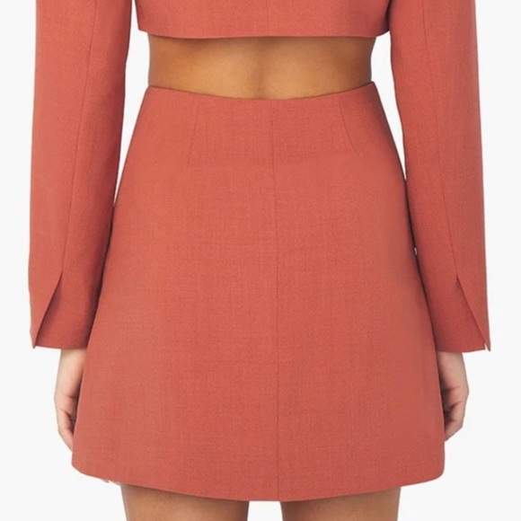 NEW WEWOREWHAT BLAZER MINI SKIRT - Picture 5 of 8